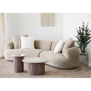 House Nordic – Dali Sofa med 4 puder i lysebrun bouclé
