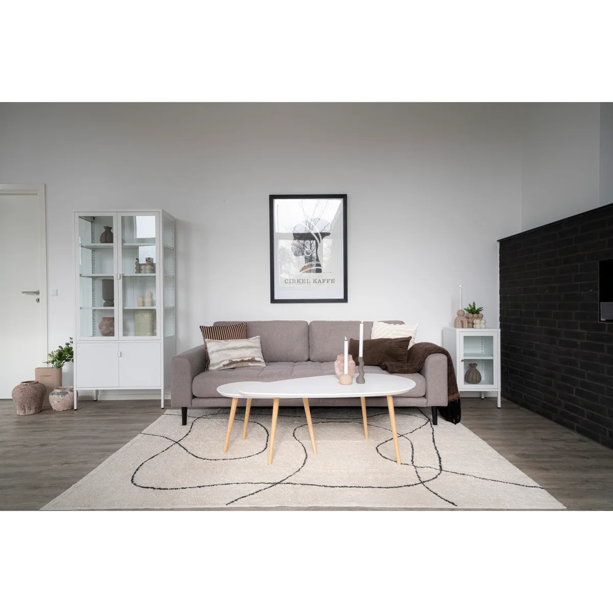 Lido 3 Personers Sofa - 3 Personers Sofa, Stone Med To Puder Og Sorte Træben Hn1030 - Billede 3