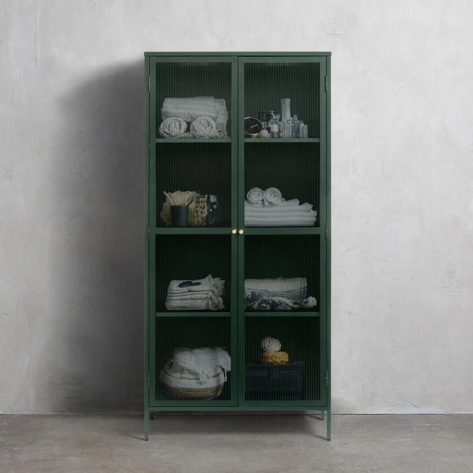 Bronco vitrineskab, grøn metal, guldfarvet greb,190x58x40cm - Billede 2